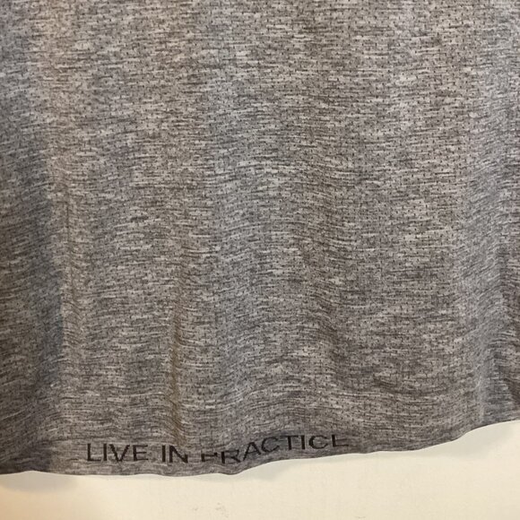 Lululemon Men's Gray Polo Shirt Short Sleeve Top 'Live in Practice' - Picture 4 of 6